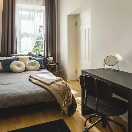Spacious 5-bedroom Art Nouveau - Valdemara Apartment
