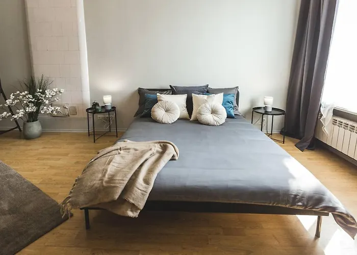 Spacious 5-bedroom Art Nouveau - Valdemara *