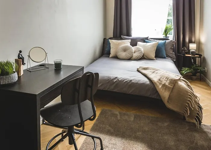 Spacious 5-bedroom Art Nouveau - Valdemara * Riga